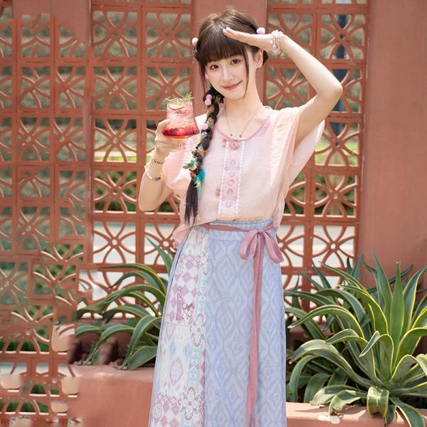 花柄刺繍レディース漢服 　[解忧符]