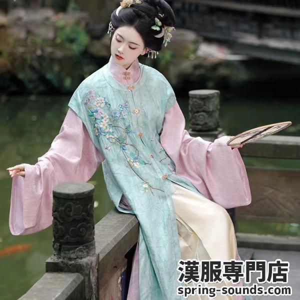 明制刺繍レディース漢服 【重回汉唐云蕊衔芳】