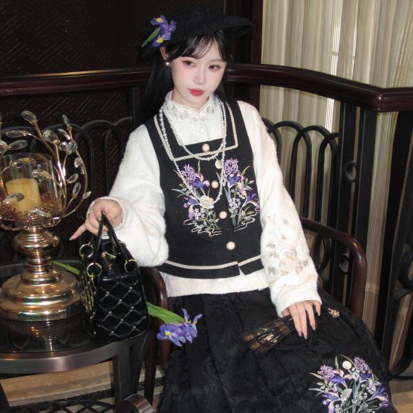 刺繍レディース漢服　　川黛时光：鸢尾与满月