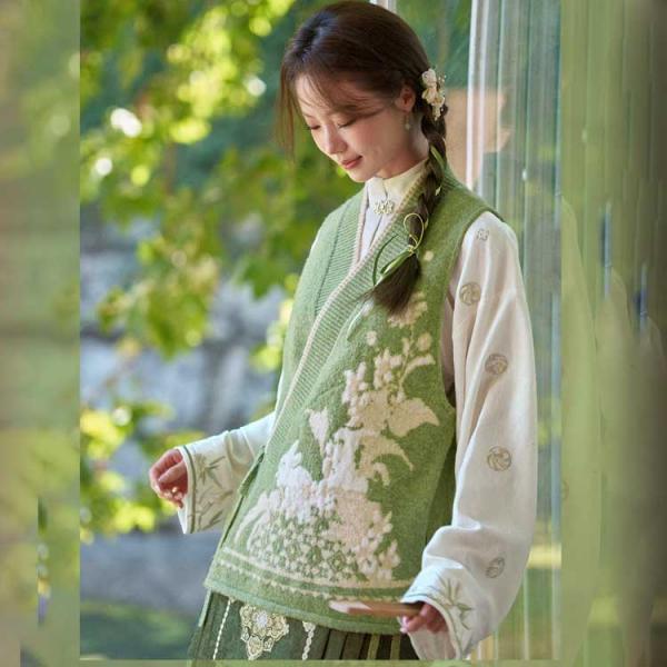 ベスト ウール 【十三余--怀兔】