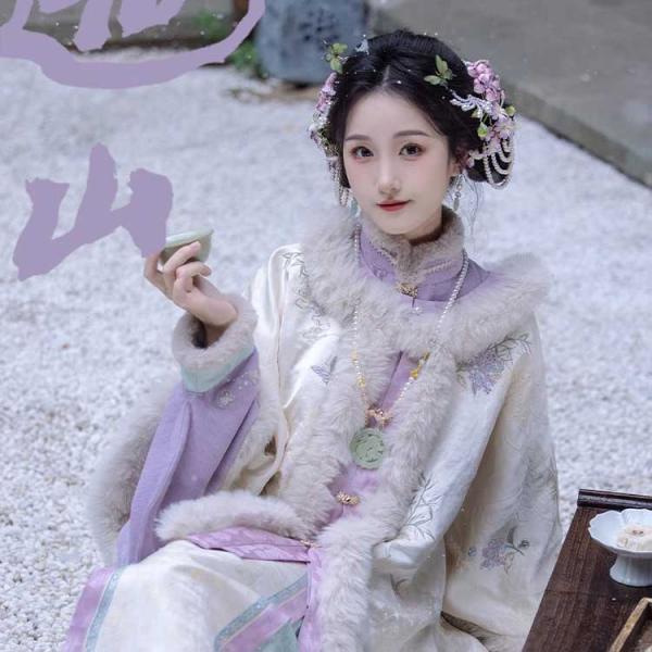 花柄刺繍レディース漢服　远山乔【云中翠珠】