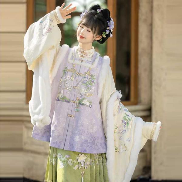 兎刺繍 レディース漢服【冬日楹盈】