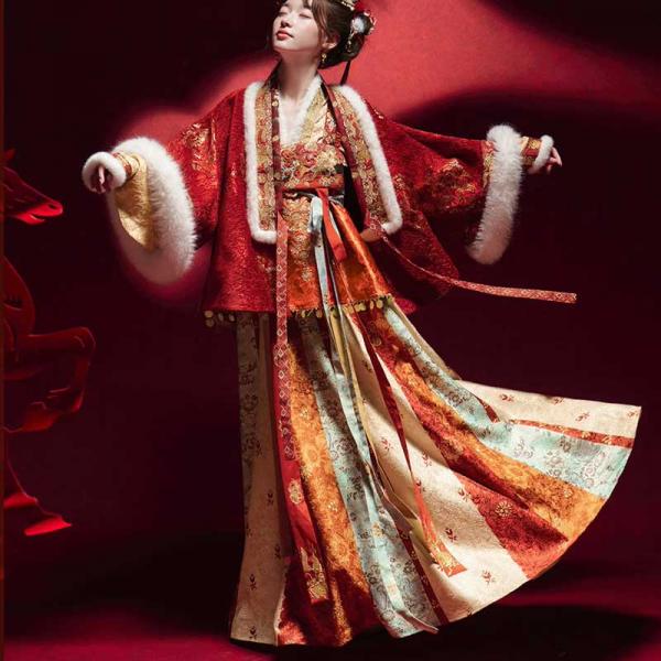 刺繍漢服 レディース漢服　十三余[金马阳焰]