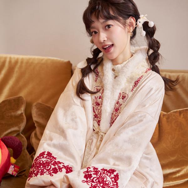 刺繍レディースアウター　十三余[雪霓]