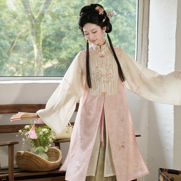 刺繍入りロング比甲＆長衫 烫金（型押しホイル加工）プリーツスカート 明式漢服リメイク　十三余[芳草归]