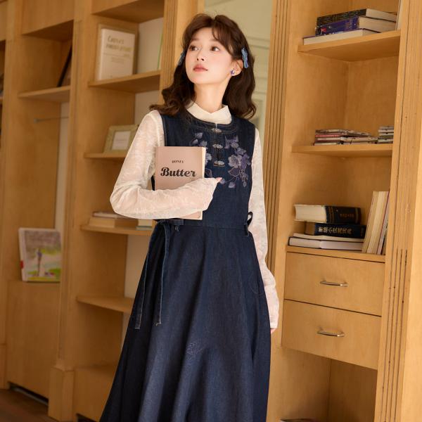 刺繍デニムワンピース 十三余小豆蔻儿[夜棠]