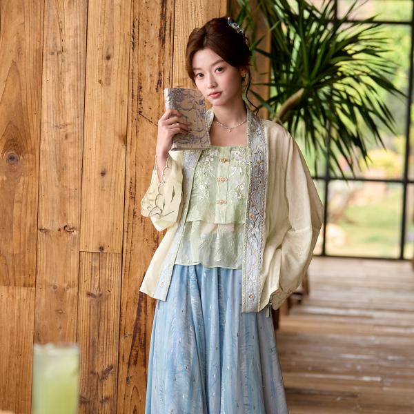 刺繍漢服　3点セット　十三余[映清光]